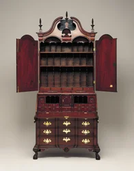 Bureau et bibliothèque, vers 1770-76