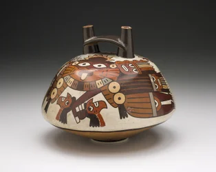Vase représentant un guerrier masqué tenant des têtes de trophée, 180 av. J.-C.-500 apr. J.-C.