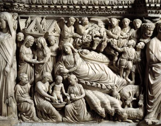 Art gothique et architecture : Visitation et Nativité - Détail des bas-reliefs du pupitre en marbre réalisé par Nicola Pisano entre 1266 et 1268