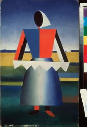 Femme avec une scie