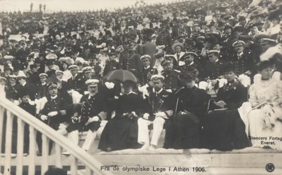 Dignitaires regardant les Jeux Olympiques de 1906, Athènes