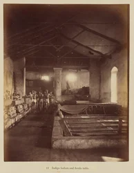 Chaudières à indigo et table de fécule