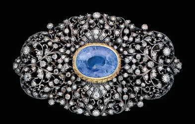 Broche ottomane incrustée de diamants et de saphirs
