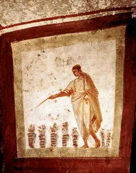 Art paléochrétien (période de la Rome antique) : multiplication du pain et des poissons. Fresque de la catacombe de la Via Anapo à Rome. IIIe et IVe siècles. Art paléochrétien. La multiplication des pains et des poissons. Catacombe de la Via Anapo, Rome