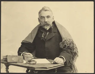 [Stéphane Mallarmé]