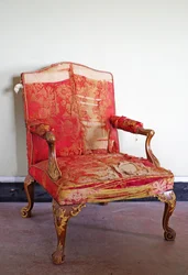 Un fauteuil ouvert de George III