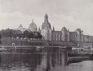 Académie des beaux-arts vue de Neustadt