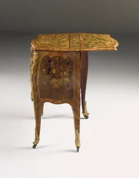Commode Louis XV, c.1765-70
