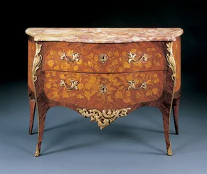 Commode Louis XV, milieu du 18ème siècle