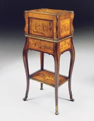 Secrétaire serre-bijoux Louis XV