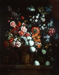 Fleurs dans une urne en bronze