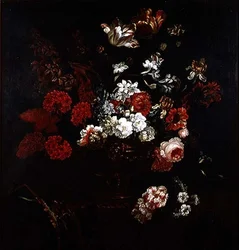 Nature morte de fleurs dans un vase en cuivre