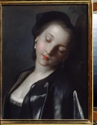 Jeune femme endormie