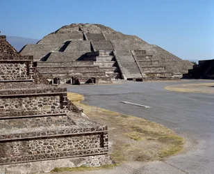 Pyramide de la lune