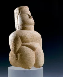 Divinité féminine, statuette en kaolinite, de Cuccuru S