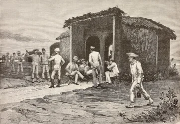 Officiers italiens près du pavillon du réfectoire, Abdel K