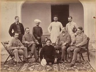 Fonctionnaires civils à Jhansi, recto