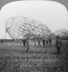 Zeppelin abattu près de Colchester, Essex, Première Guerre mondiale, 1916