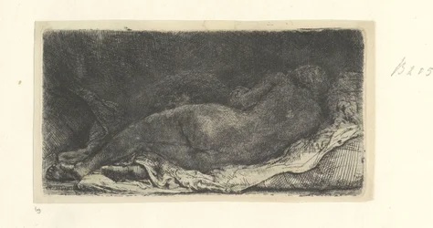 Femme nue allongée