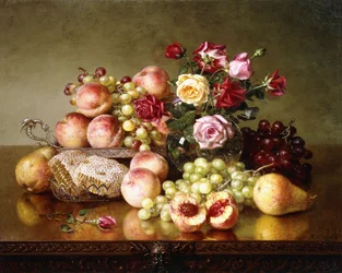 Nature morte de fruits avec roses et rayon de miel