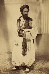 [Étude sur les costumes masculins].