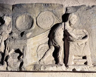 Bas-relief représentant la fabrication du pain, romain, IIe-IIIe siècle après J.-C.