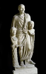 Statue Barberini : patricien portant les bustes de deux ancêtres