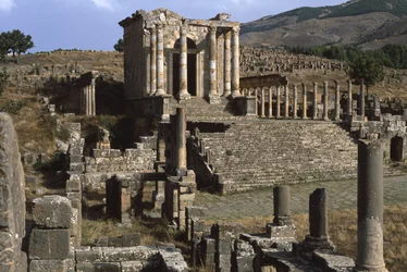 Vue du temple de la famille Septimian, Haute Période Impériale (27 av. J.-C.-395 ap. J.-C.)