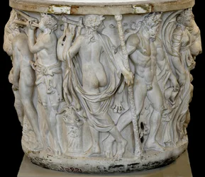 Sarcophage Lenos avec scènes dionysiaques