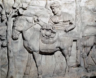 Art romain : « Un mulet chargé de butin » Moulage de 1862 reproduisant les bas-reliefs de la colonne de Trajan à Rome construite sous le règne de l