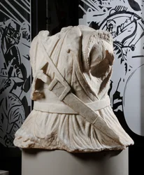 Torso sculpté d