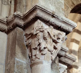 La vision de saint Antoine de Padoue (chapiteau sculpté)