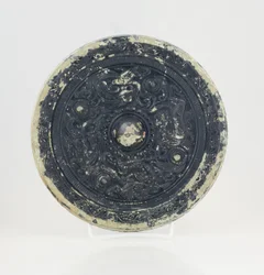 Miroir avec motif de dragon et tigre