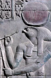 Égypte ancienne, peinture murale/sculpture, Horus écrit sur un rouleau de papyrus, temple de Sobek et Horus, Kom Ombo