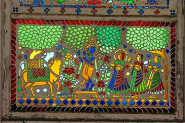 Radha Krishna avec Sakhi sur vitrail