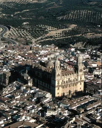 Vue aérienne de la cathédrale de Jaén