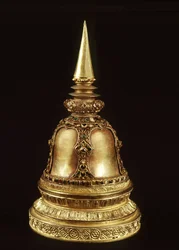 Reliquaire en forme de stupa