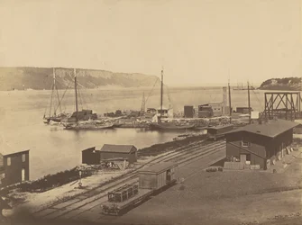 Palisades, Hudson River, Yonkers Docks