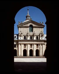 Vue de la façade de l