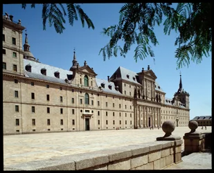 Vue du monastère et du Siège Royal