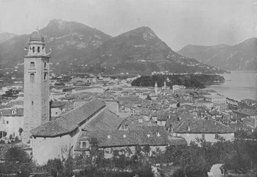 Lugano, Vue Générale et le Monte Brè (photo n/b)