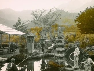 Journée de pêche dans le jardin Dainichi - Do à Nikko vers 1900 - 1915 (photographie)