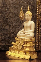 Le Seigneur de la Victoire (ivoire et or)