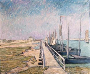 Bateaux à voile amarrés dans un port
