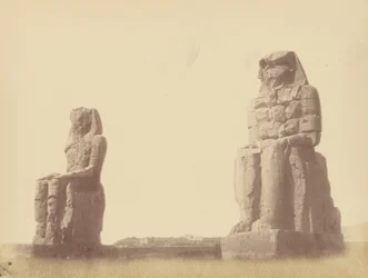 [Colosse de Memnon]