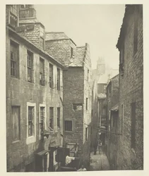 Close No. 122 Saltmarket