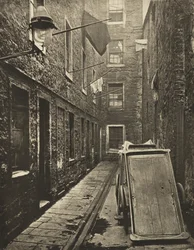 Close No. 136 Saltmarket, 1868