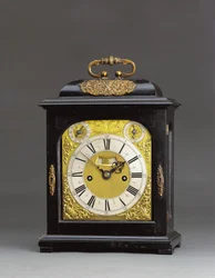 Horloge de bracket frappante montée de James II avec répétition de quart de tirage, no. 166, vers 1690-95