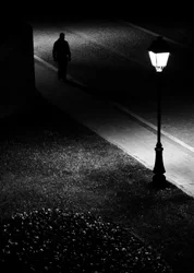 Promenade nocturne en solitaire