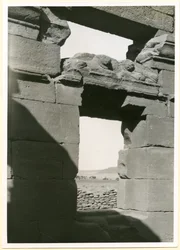 Architrave dans un temple, Naqa, Soudan, photographie d